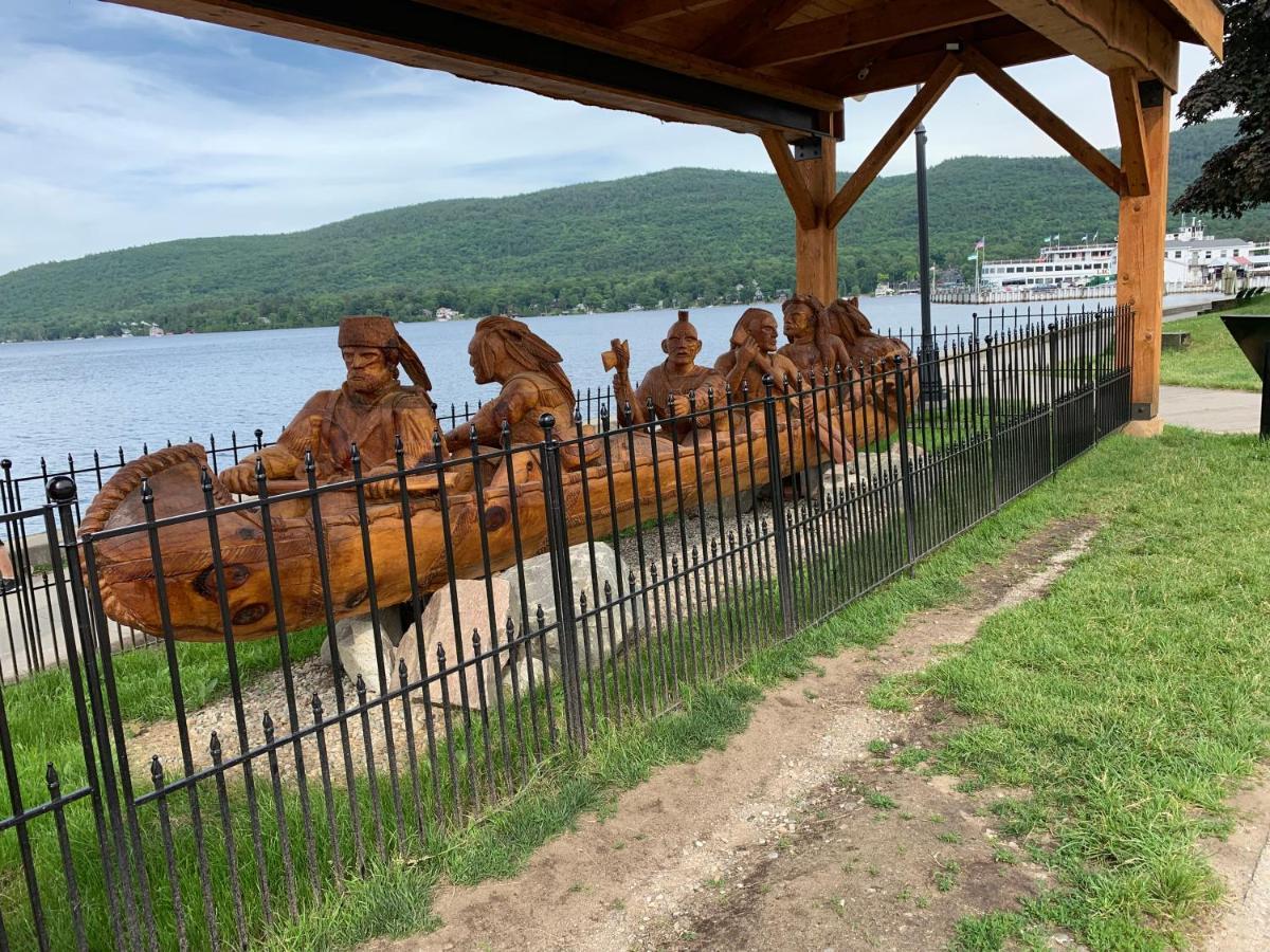 The Sundowner On Lake George Exterior photo