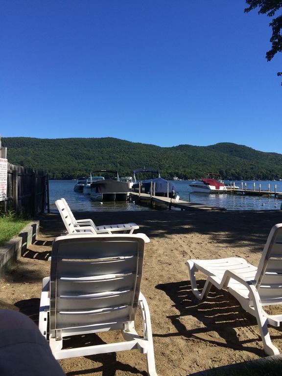 The Sundowner On Lake George Exterior photo